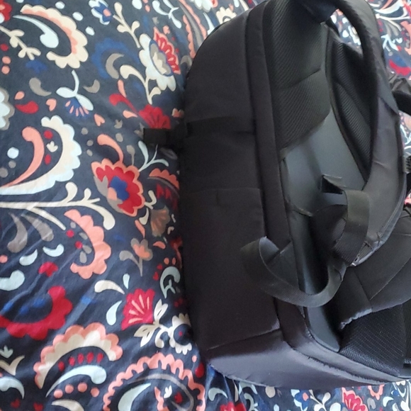 Thule Aspect Backpack - Picture 6 of 7